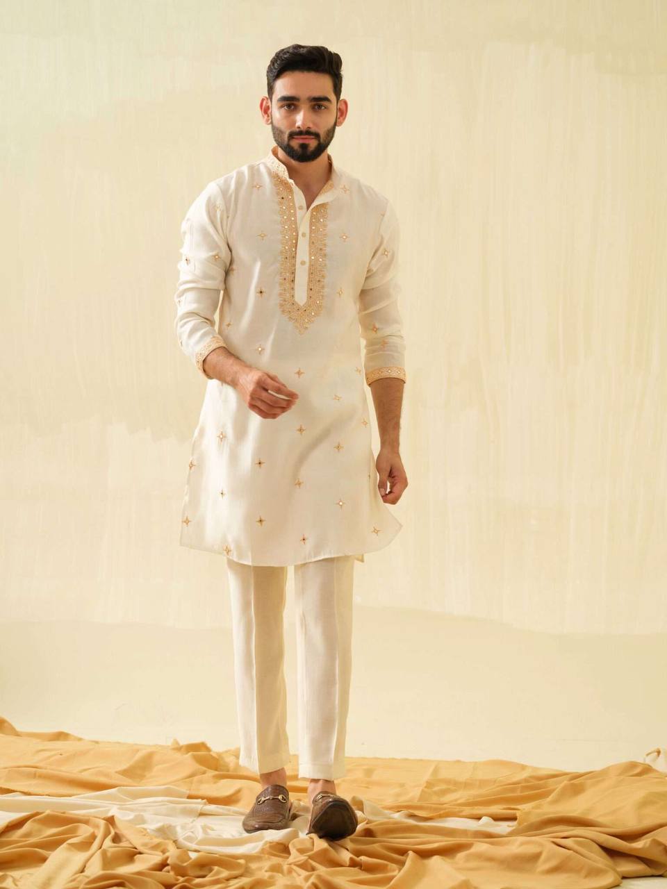 STYLISH OFF WHITE MIRROR WORK EMBROIDERED KURTA WITH PAJAMA